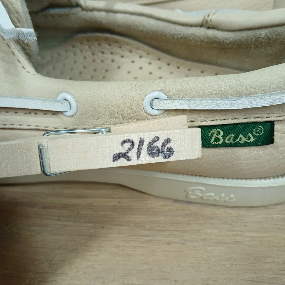 Bass Boaters Leather Boat Shoes Mens 7.5M Cream Leather Preppy Coastal Classic